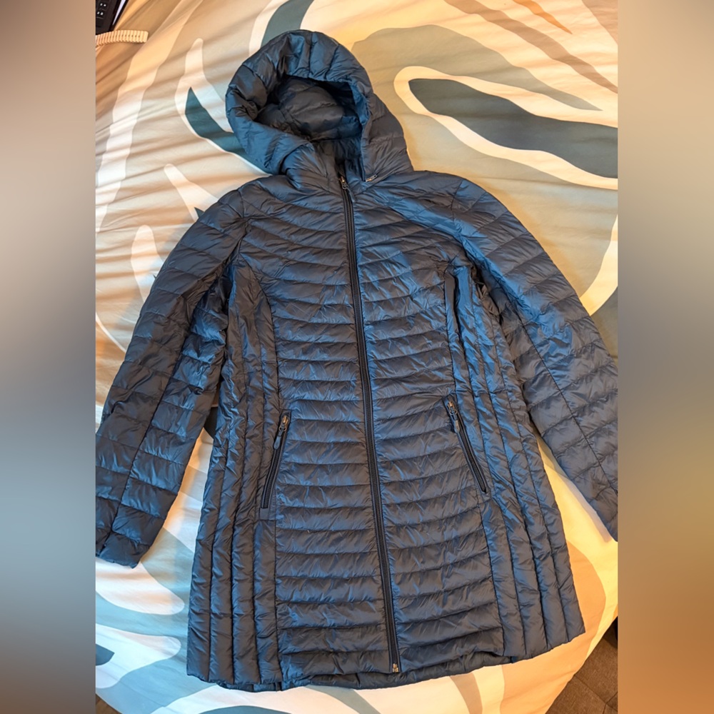 WOMEN'S ULTRA-LIGHT DOWN PACKABLE
3/4 JACKET
